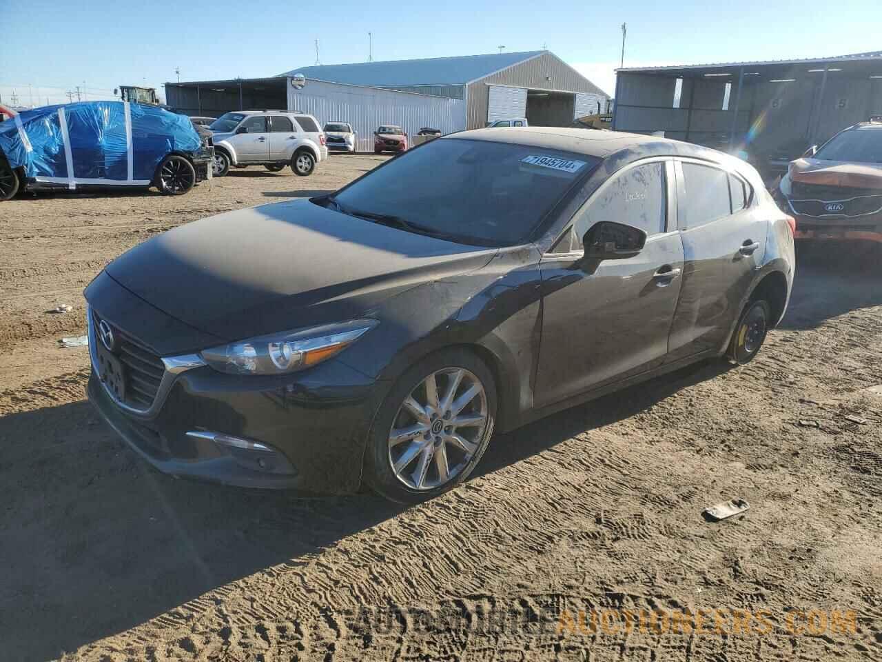 3MZBN1M38HM136600 MAZDA 3 2017