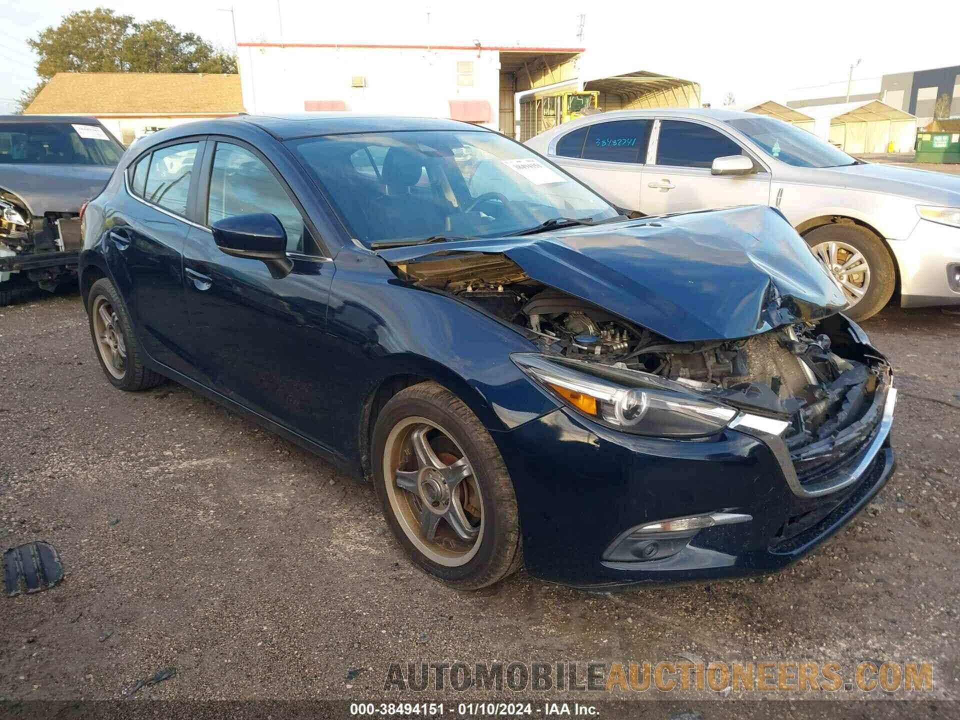 3MZBN1M38JM163804 MAZDA 3 2018