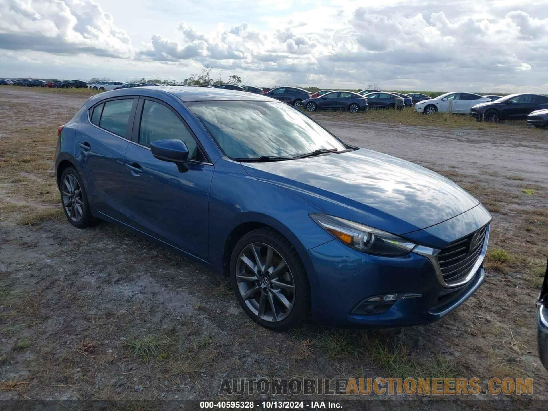 3MZBN1M38JM164614 MAZDA MAZDA3 2018