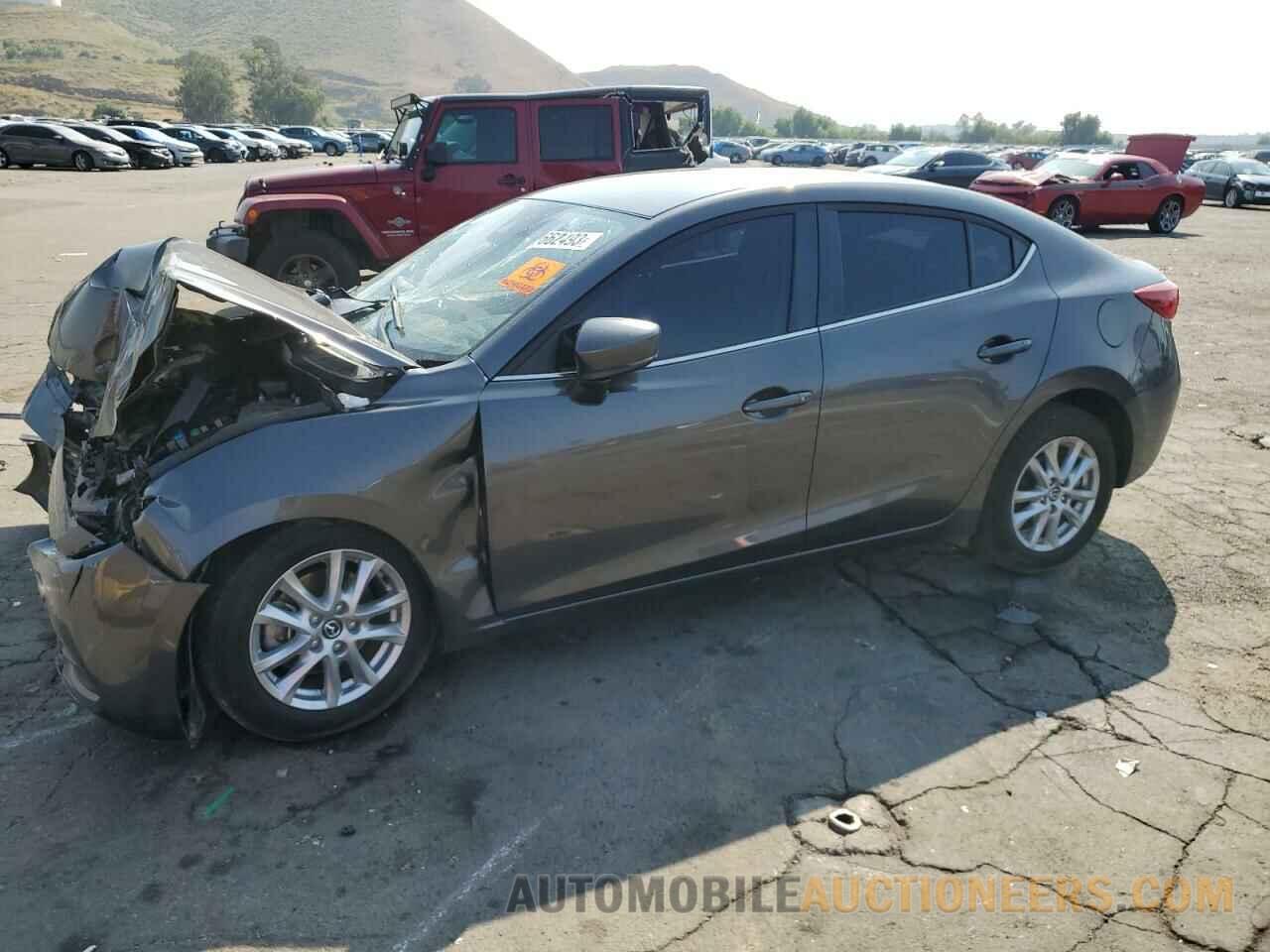 3MZBN1U73JM158481 MAZDA 3 2018