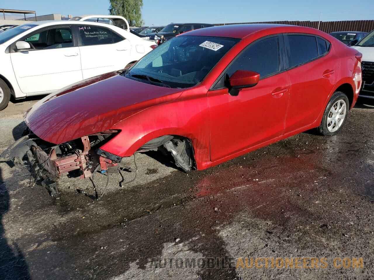 3MZBN1U73JM176186 MAZDA 3 2018