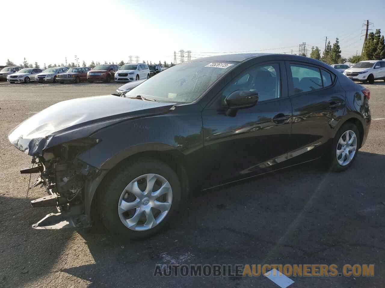 3MZBN1U73JM243305 MAZDA 3 2018