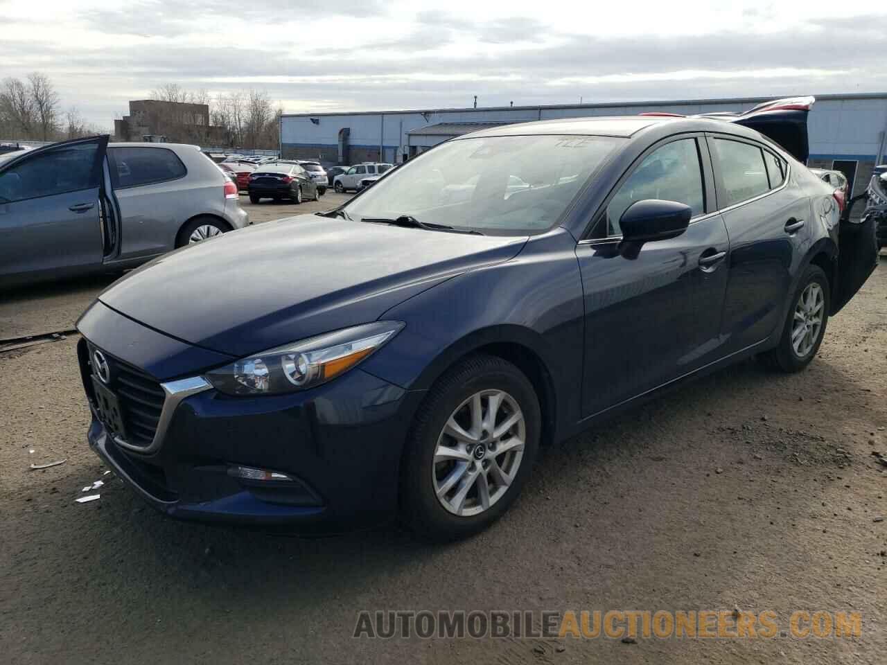 3MZBN1U74JM187147 MAZDA 3 2018