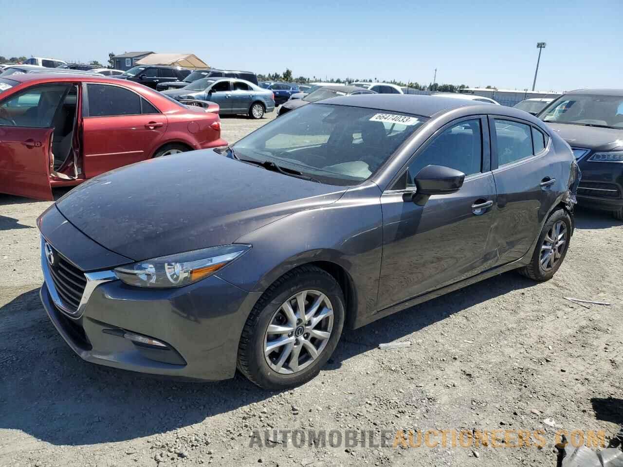 3MZBN1U77JM174960 MAZDA 3 2018