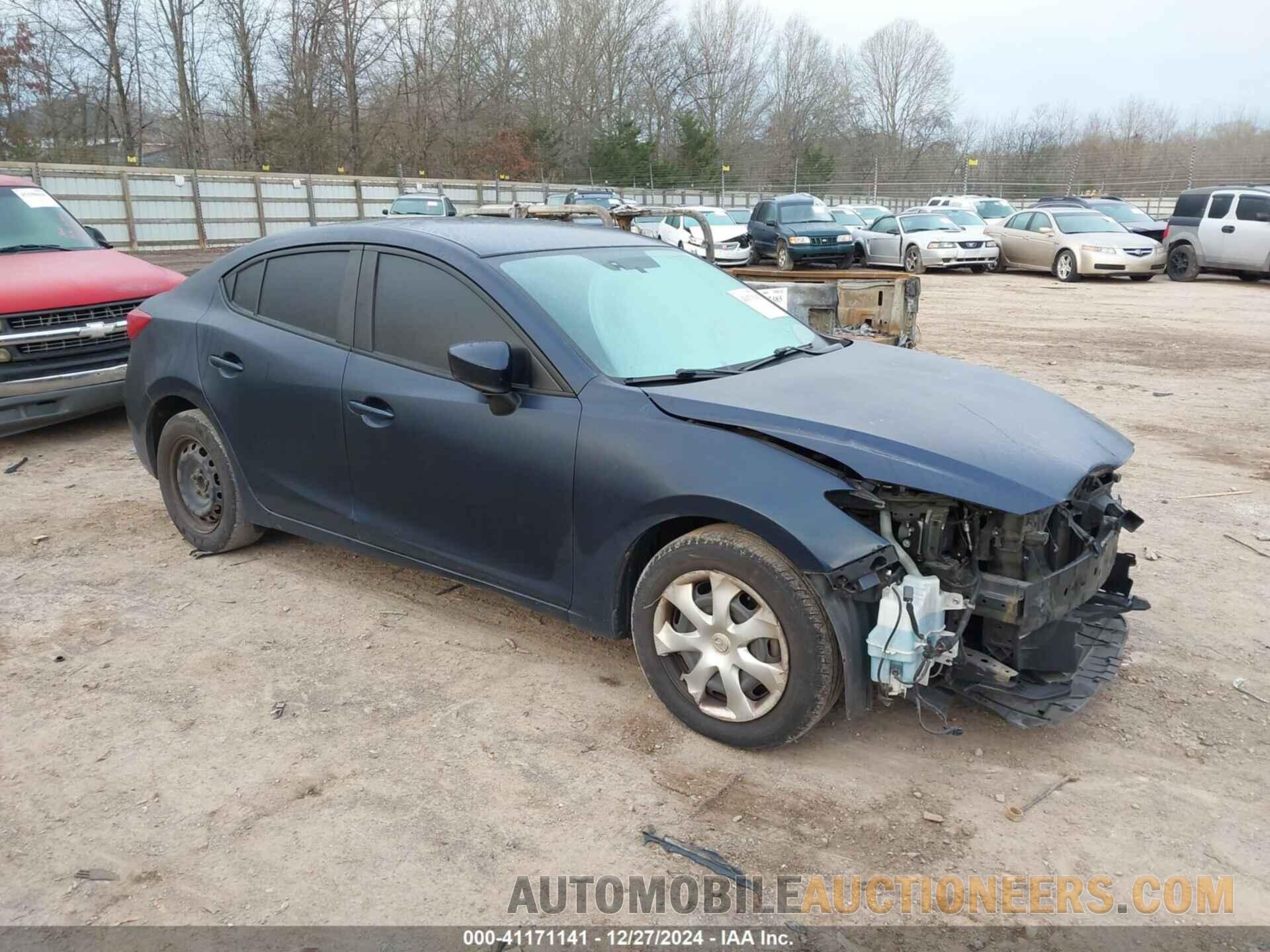 3MZBN1U7XHM156771 MAZDA MAZDA3 2017