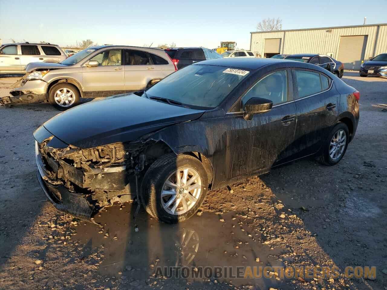 3MZBN1U7XJM185631 MAZDA 3 2018