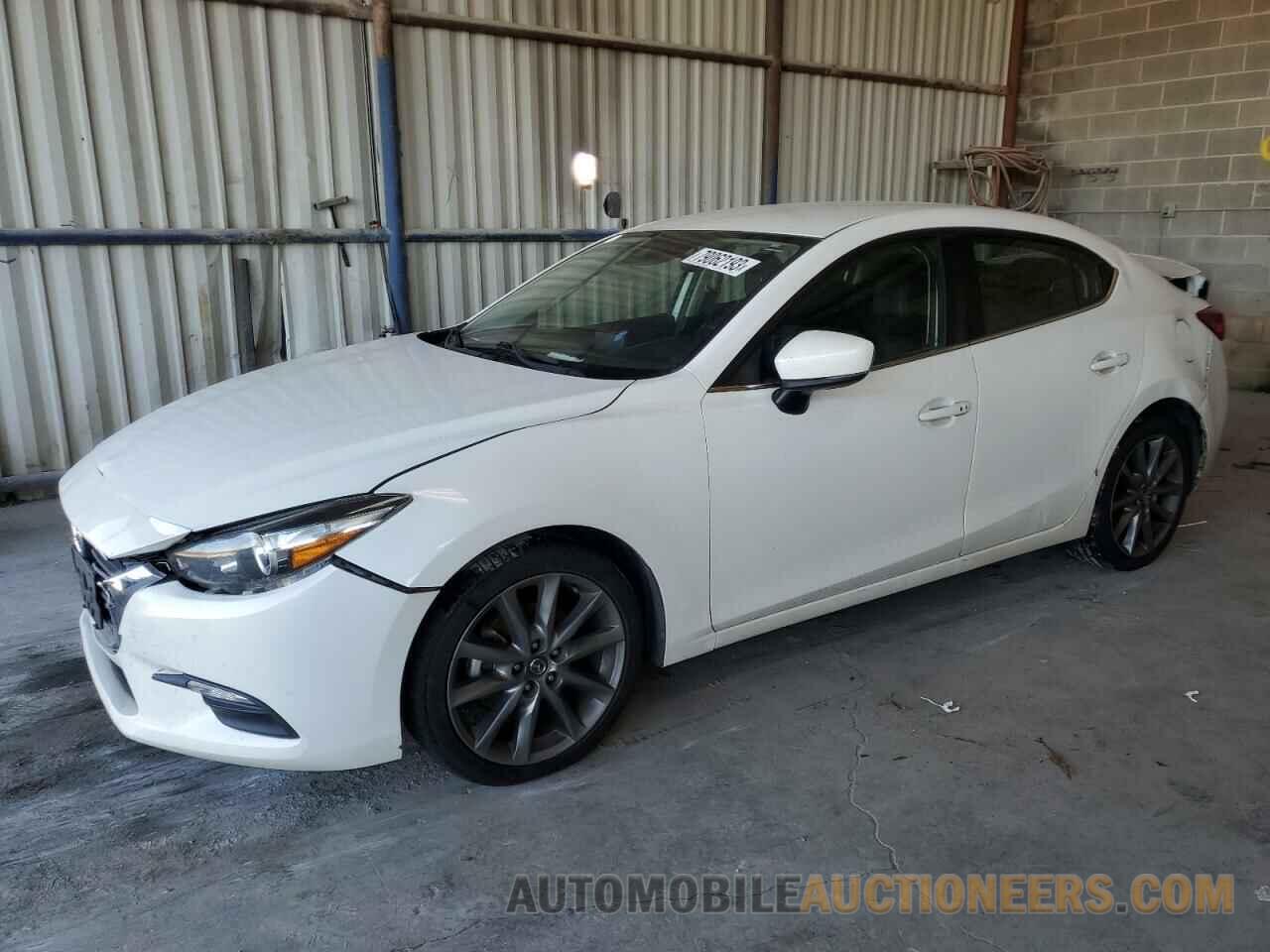 3MZBN1V30JM209799 MAZDA 3 2018