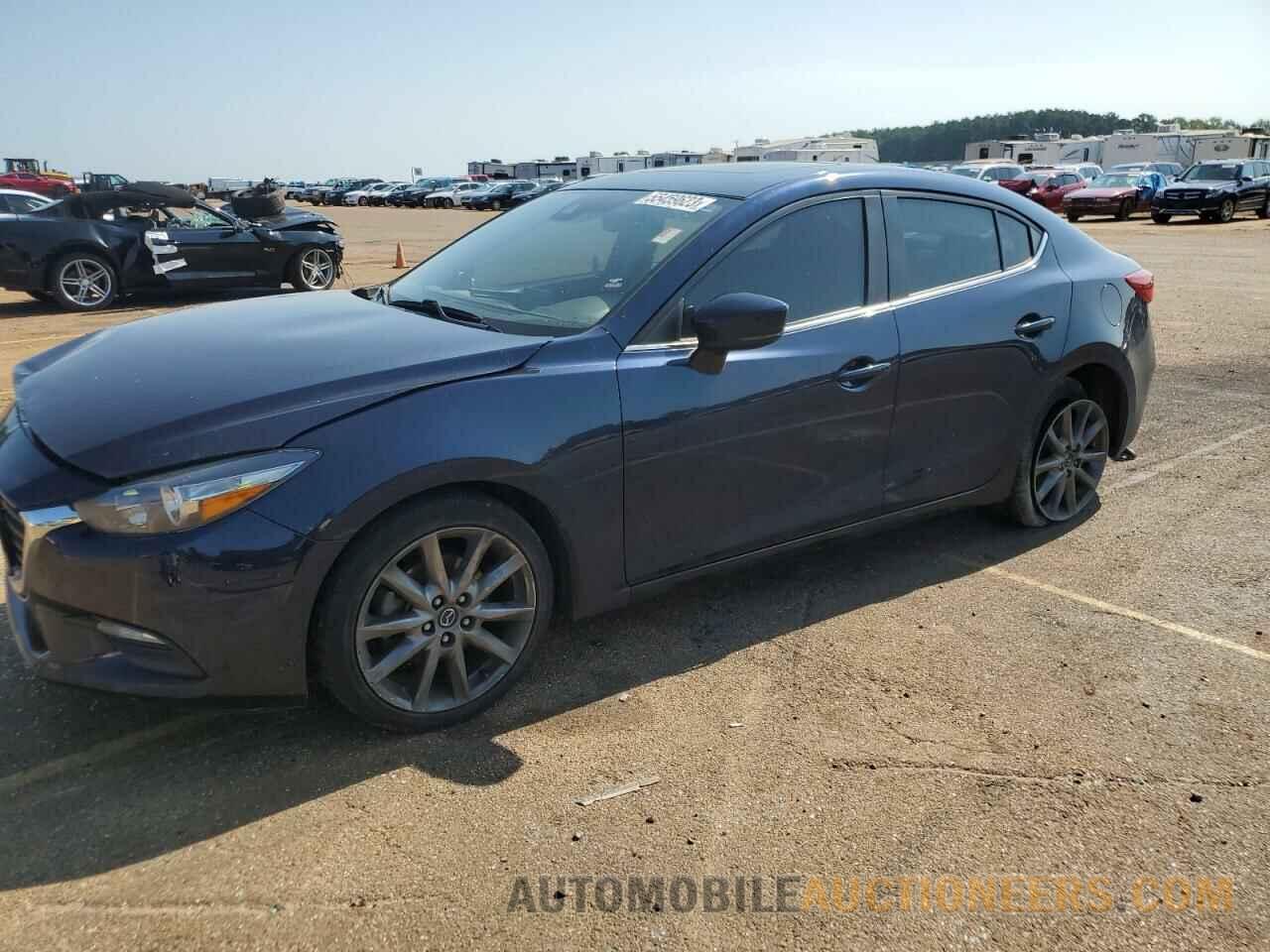 3MZBN1V30JM256587 MAZDA 3 2018