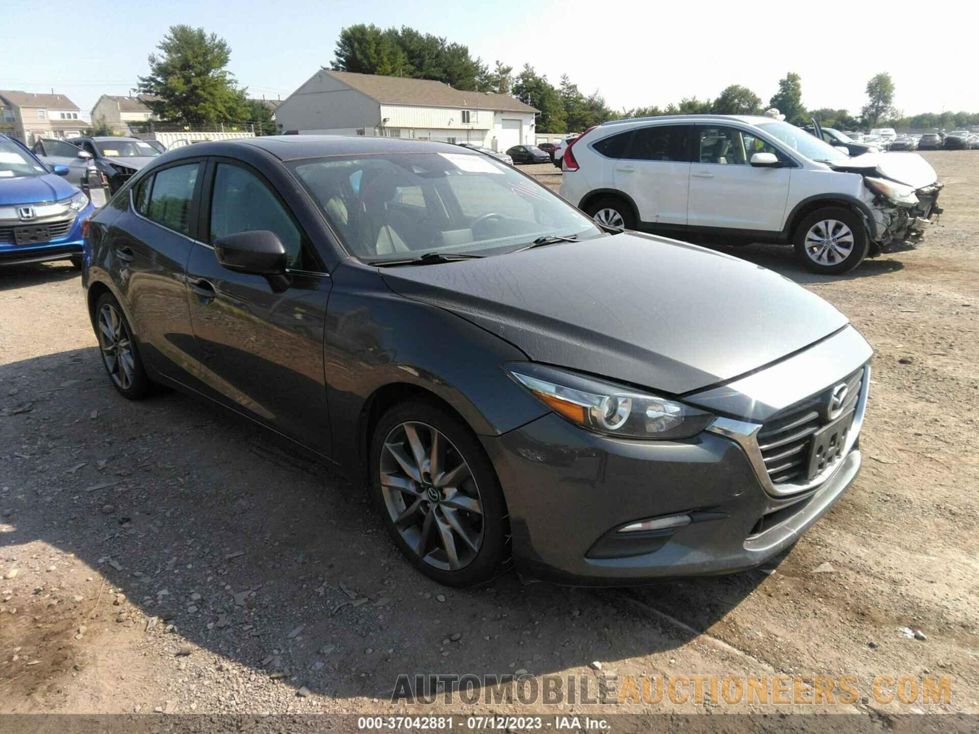 3MZBN1V31JM163531 MAZDA MAZDA3 4-DOOR 2018