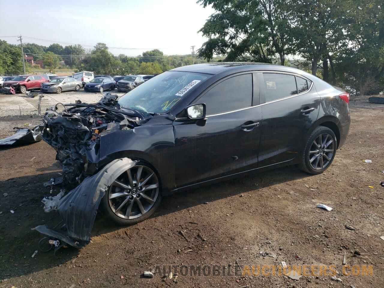 3MZBN1V31JM201565 MAZDA 3 2018