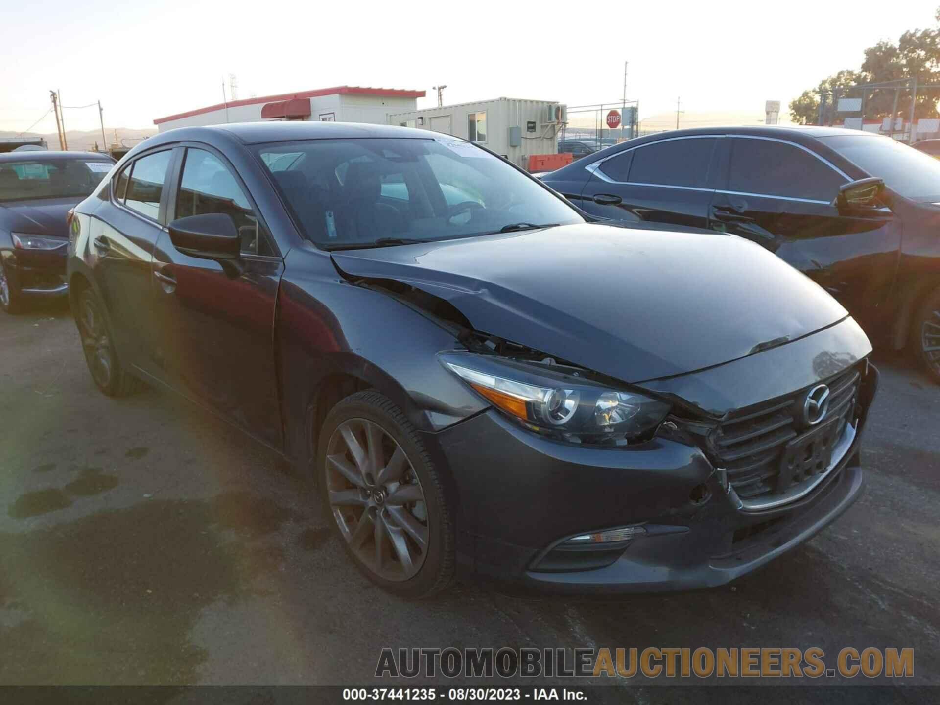 3MZBN1V32JM189636 MAZDA MAZDA3 4-DOOR 2018