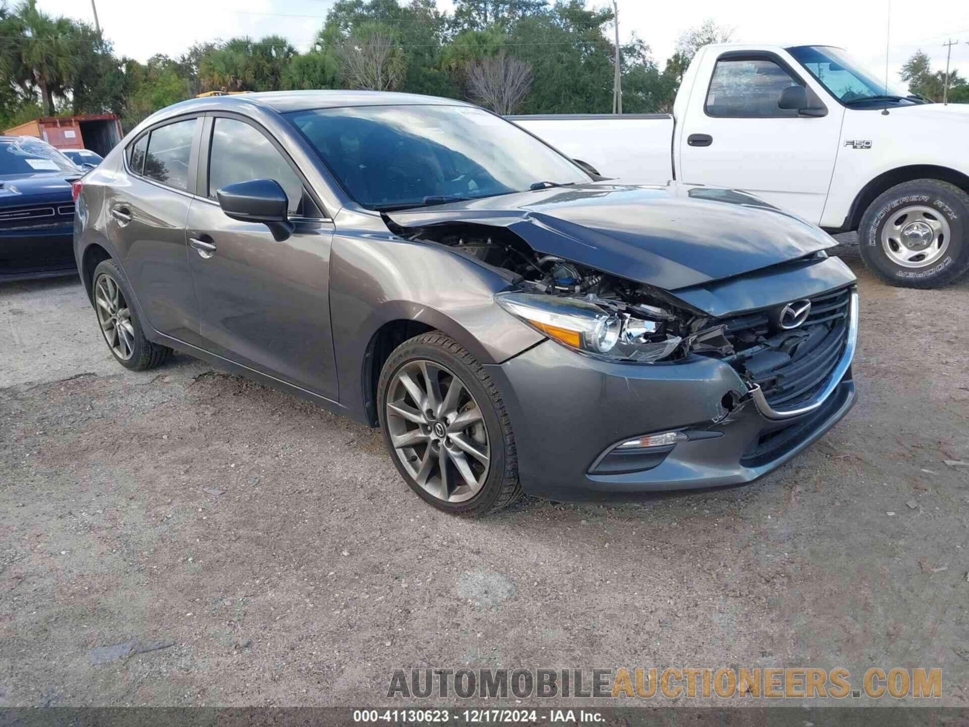 3MZBN1V32JM205110 MAZDA MAZDA3 2018