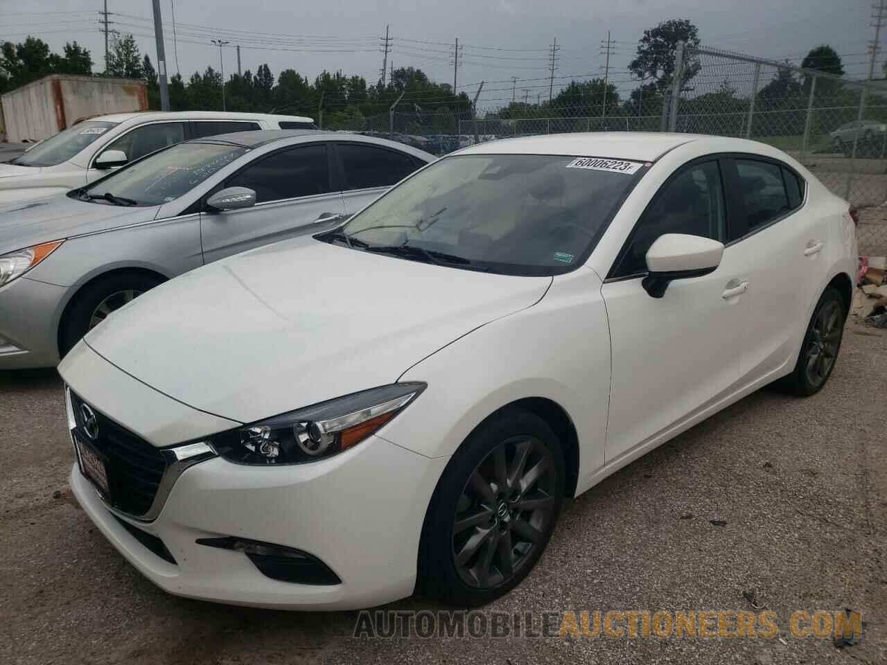 3MZBN1V32JM215569 MAZDA 3 2018