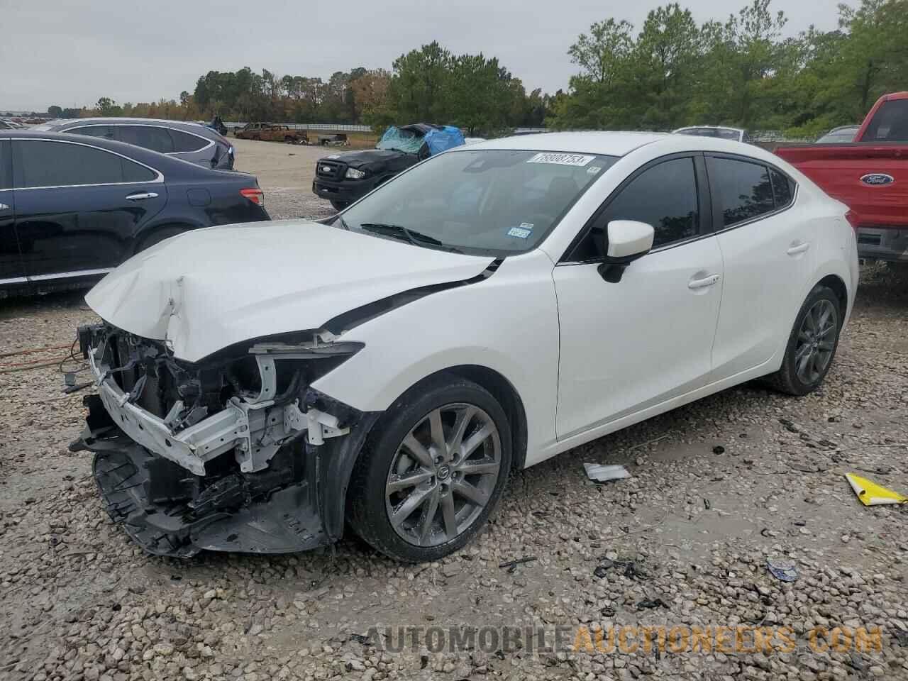 3MZBN1V32JM254355 MAZDA 3 2018