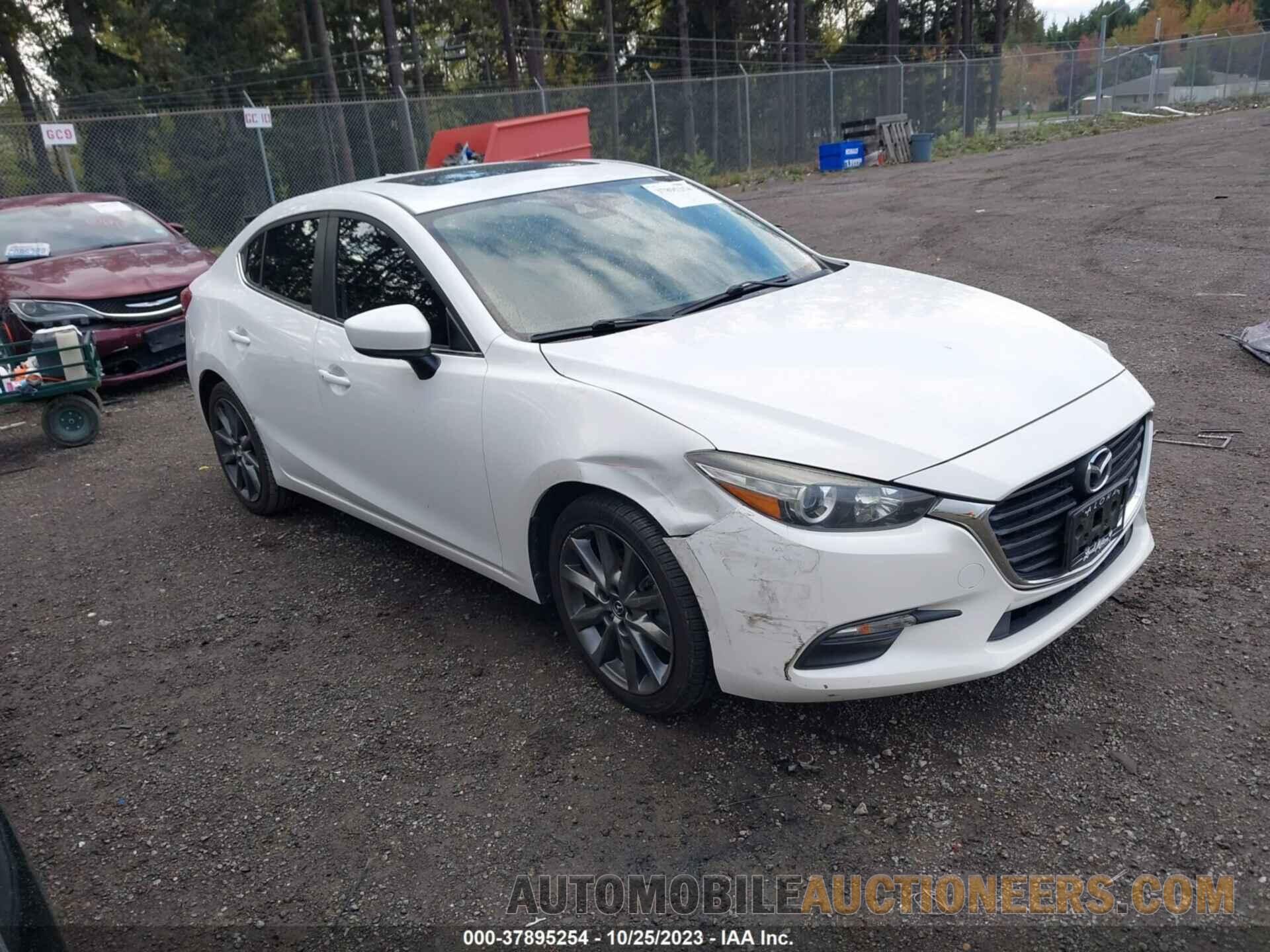 3MZBN1V33JM192061 MAZDA MAZDA3 4-DOOR 2018