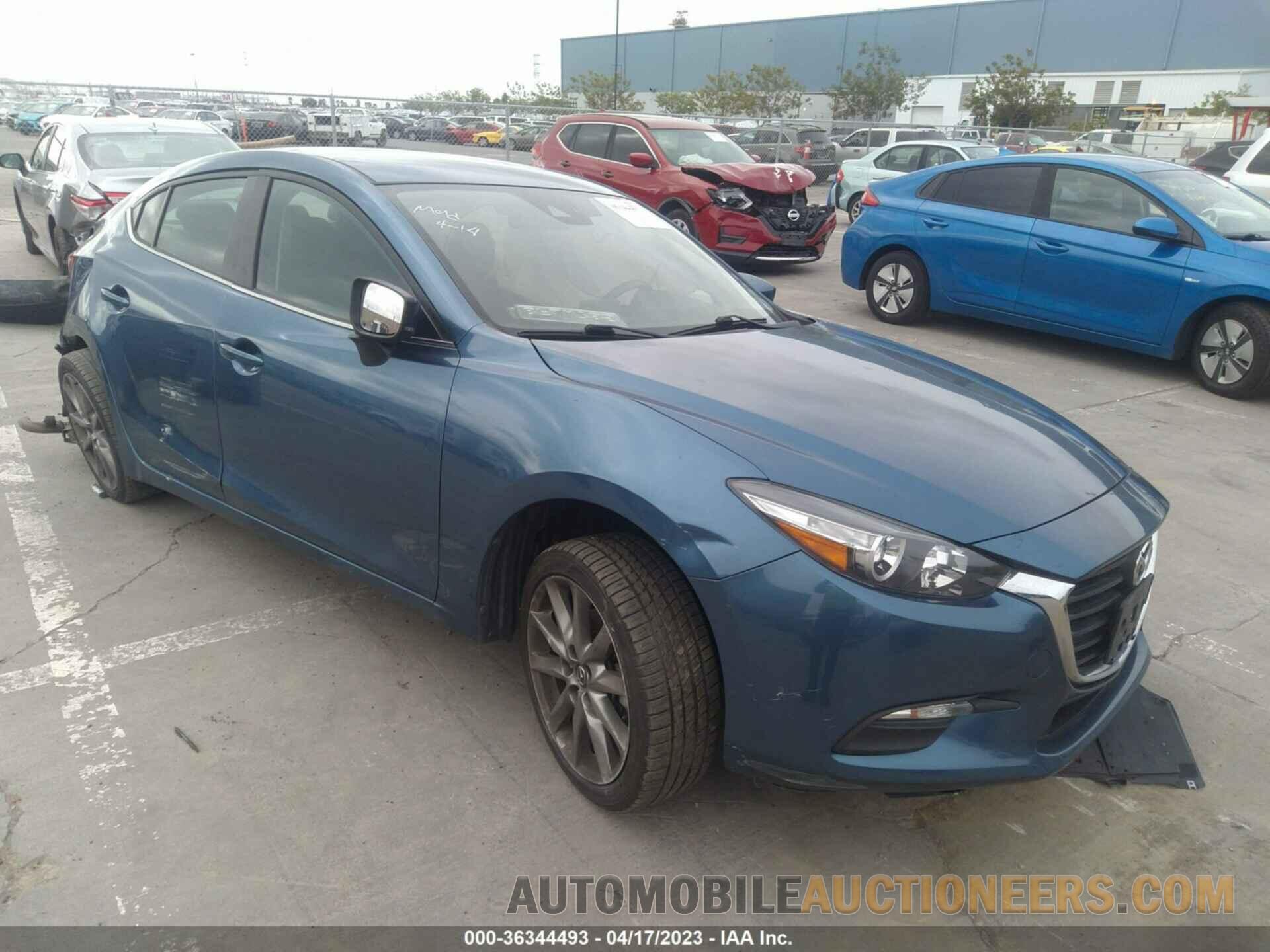 3MZBN1V33JM203754 MAZDA MAZDA3 4-DOOR 2018