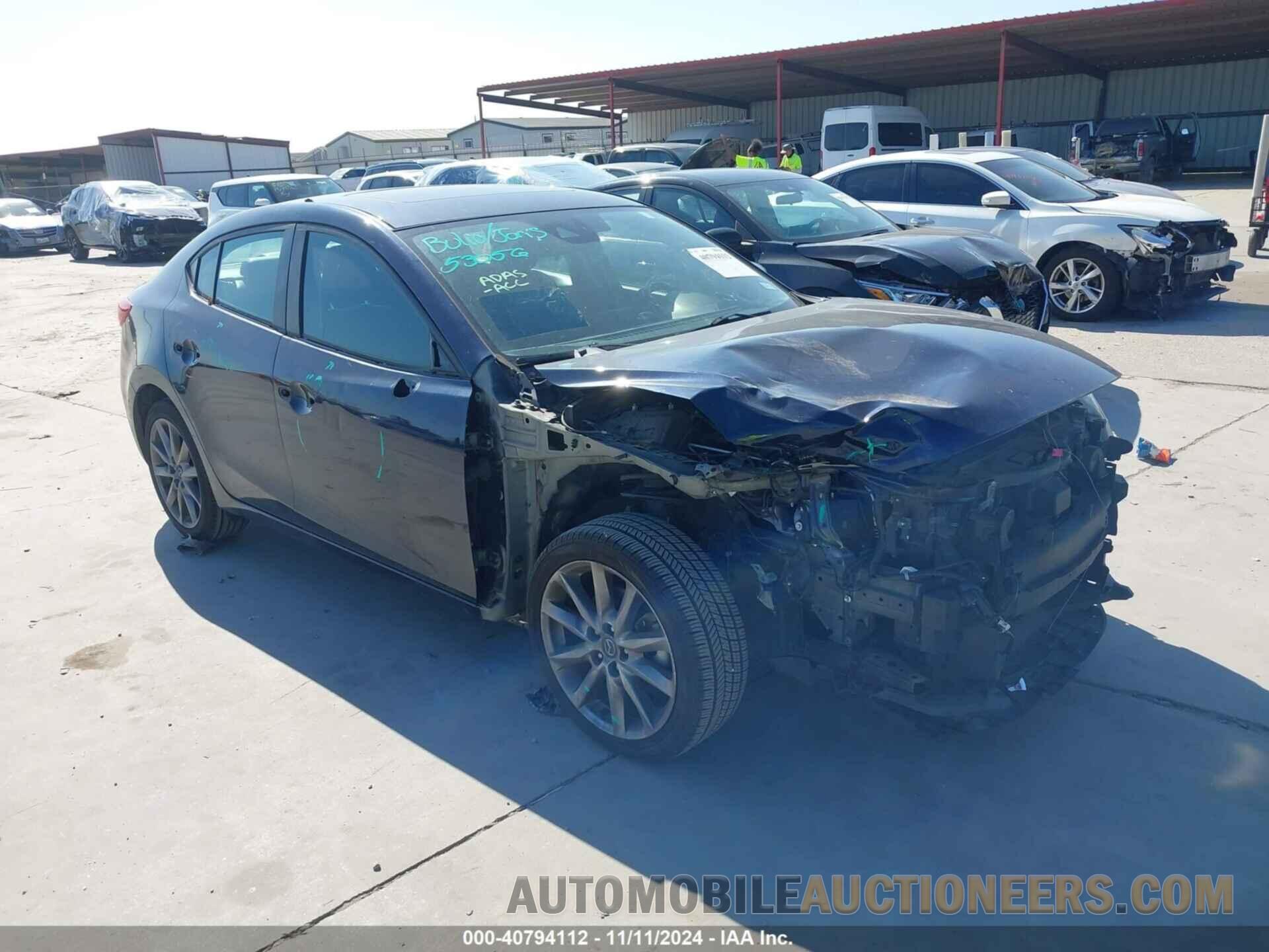 3MZBN1V33JM210607 MAZDA MAZDA3 2018