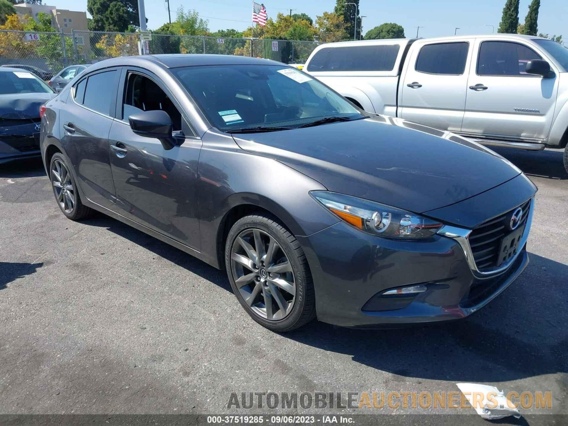 3MZBN1V33JM260150 MAZDA MAZDA3 4-DOOR 2018