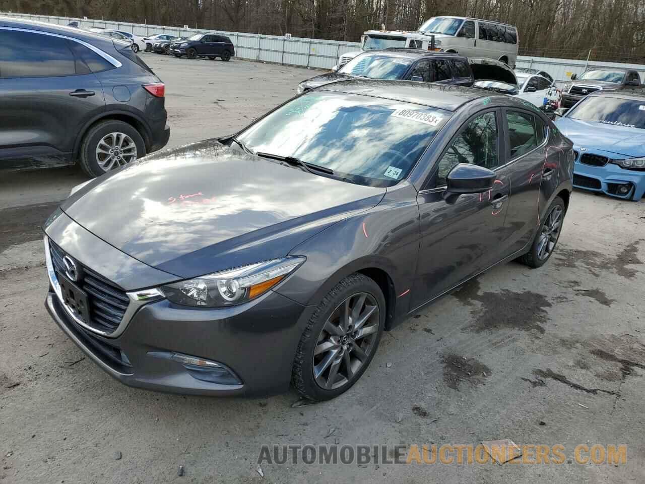 3MZBN1V33JM269379 MAZDA 3 2018