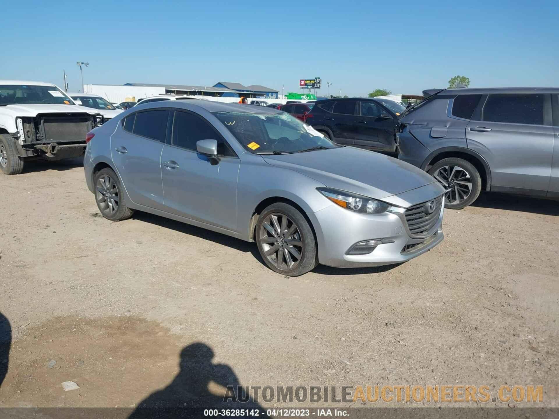 3MZBN1V34JM200068 MAZDA MAZDA3 4-DOOR 2018