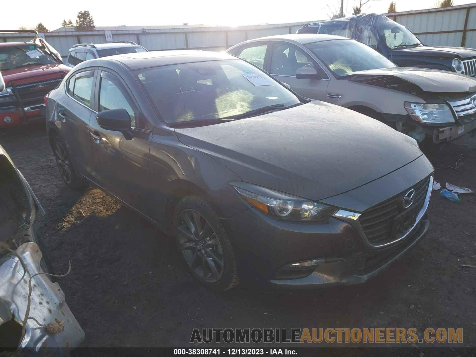 3MZBN1V34JM239386 MAZDA MAZDA3 2018