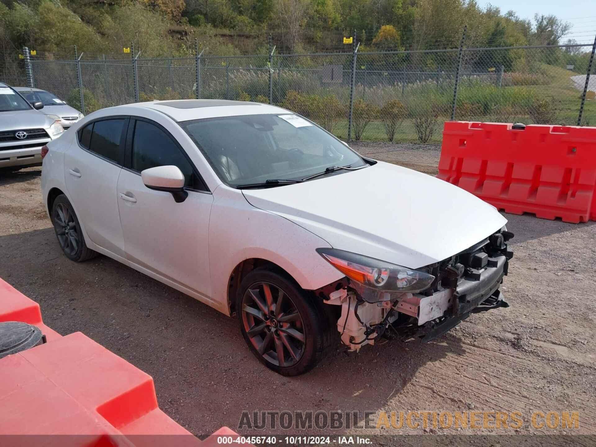 3MZBN1V34JM256219 MAZDA MAZDA3 2018