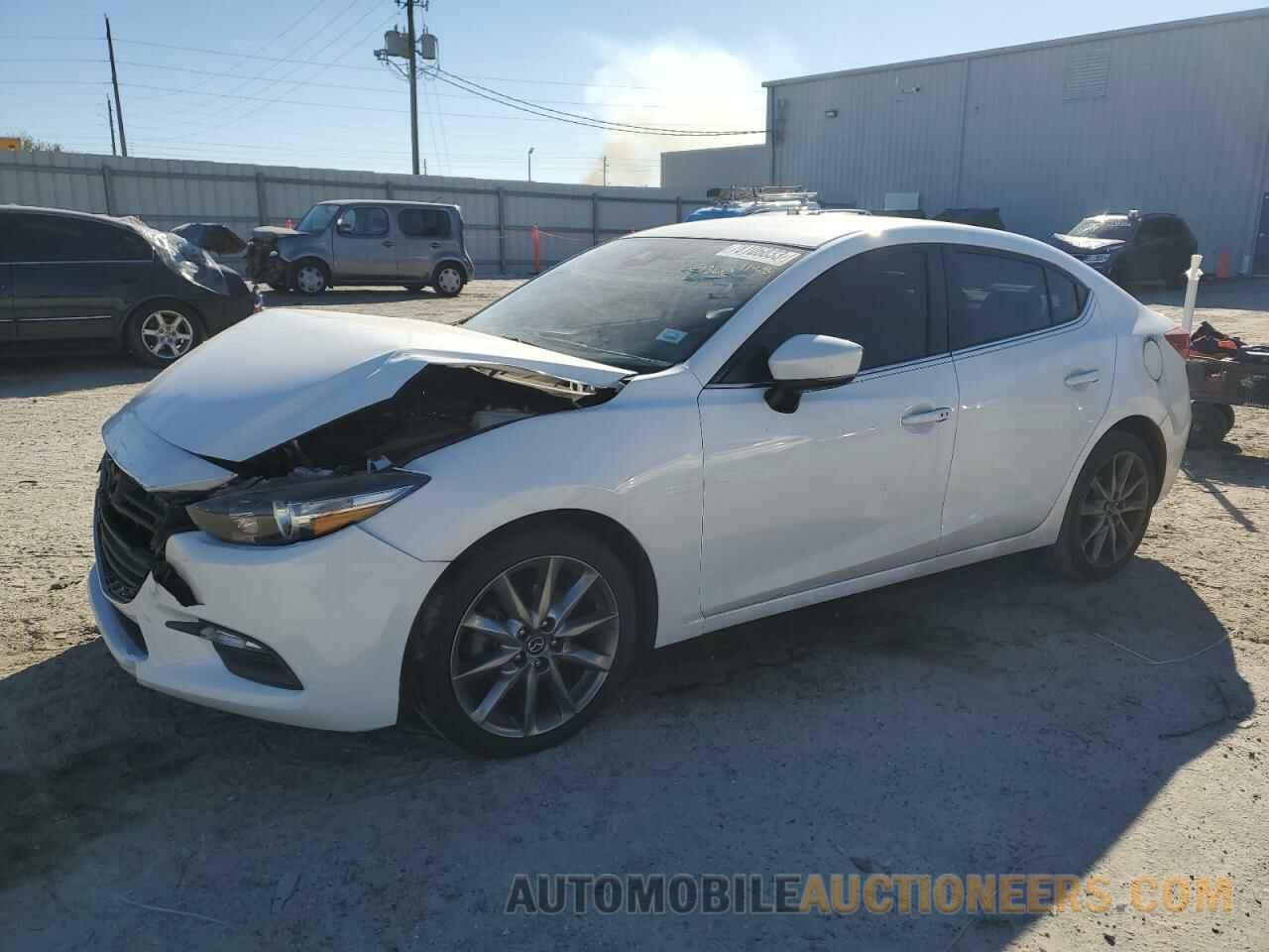 3MZBN1V36JM158955 MAZDA 3 2018