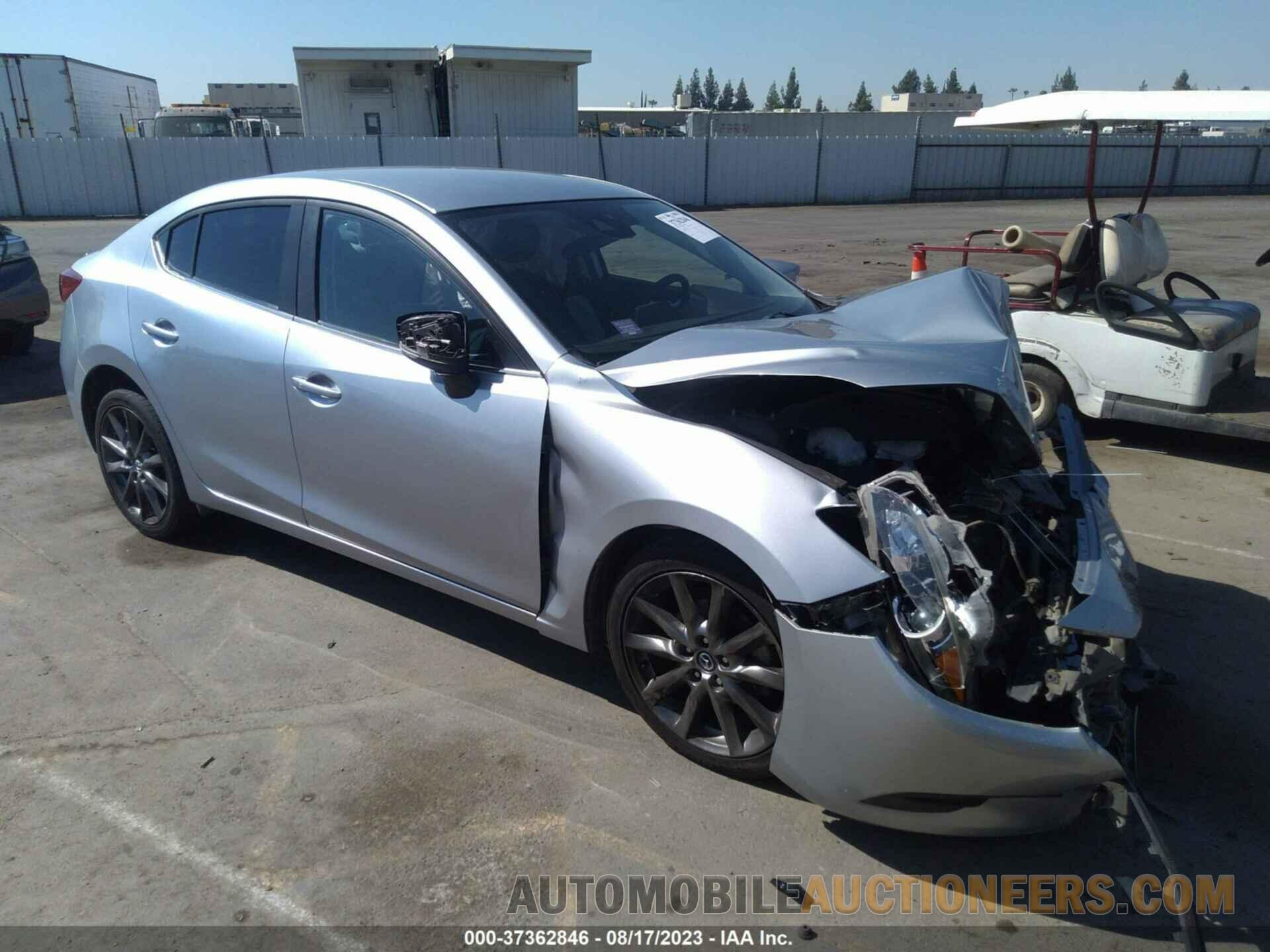 3MZBN1V36JM174881 MAZDA MAZDA3 4-DOOR 2018