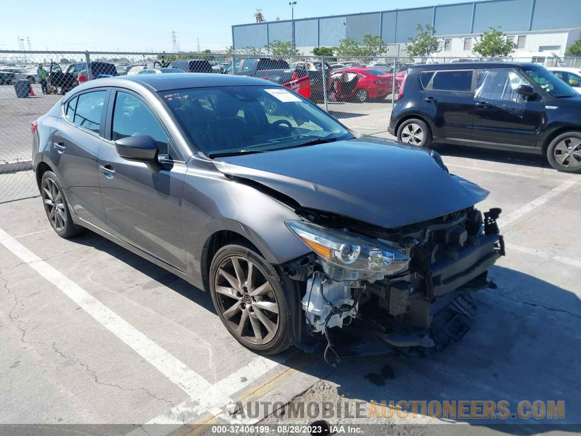 3MZBN1V38JM176941 MAZDA MAZDA3 4-DOOR 2018