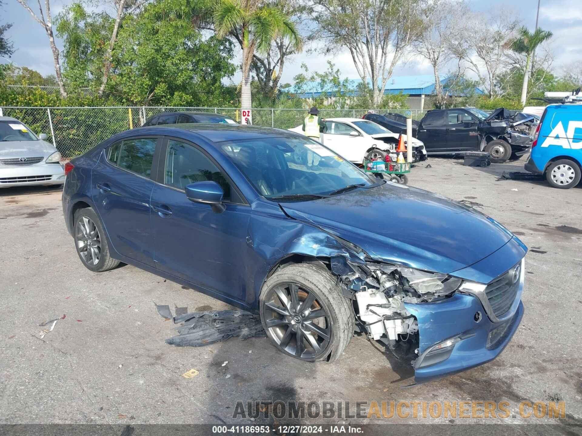 3MZBN1V38JM190712 MAZDA MAZDA3 2018