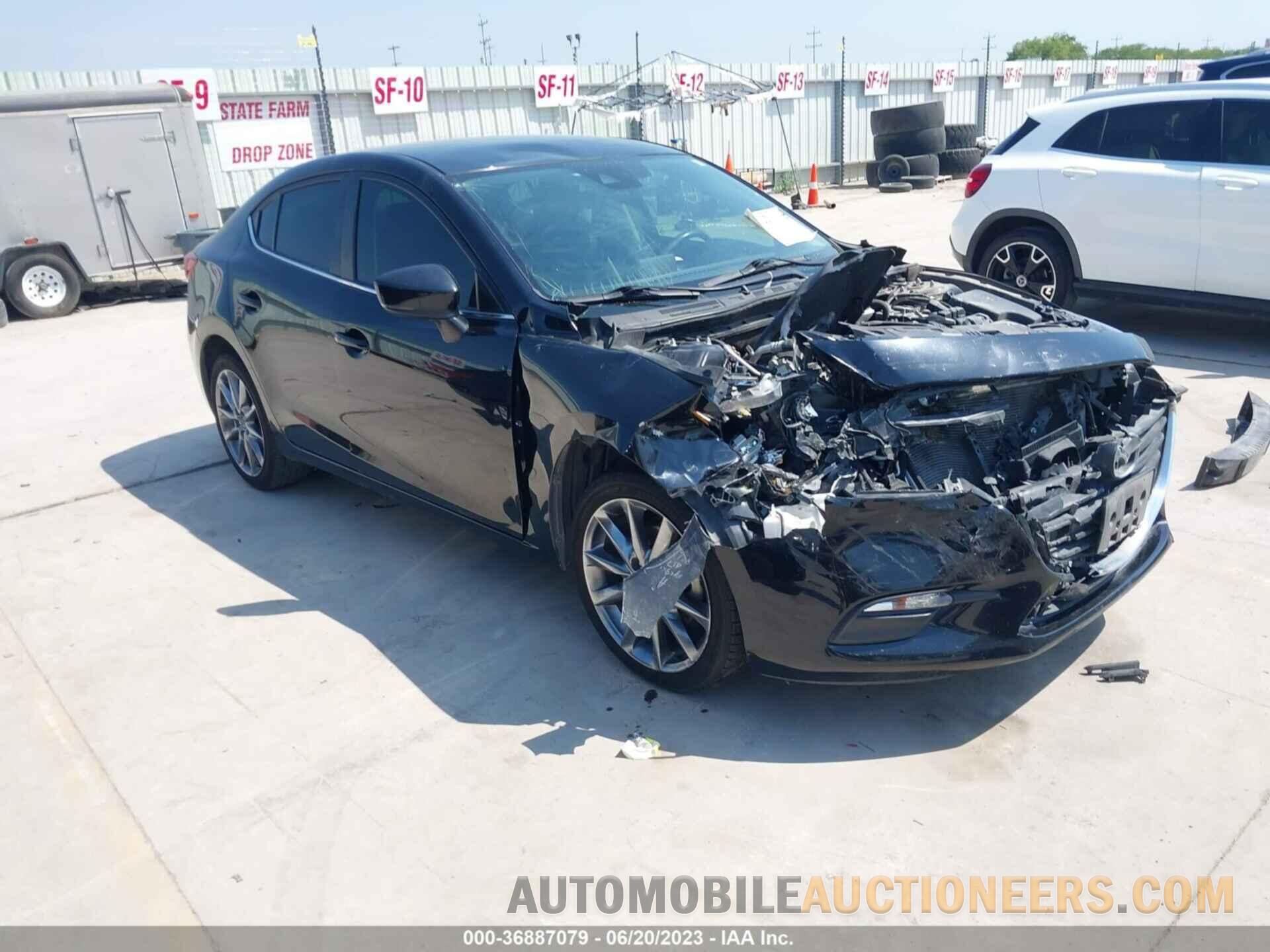 3MZBN1V38JM243876 MAZDA MAZDA3 4-DOOR 2018