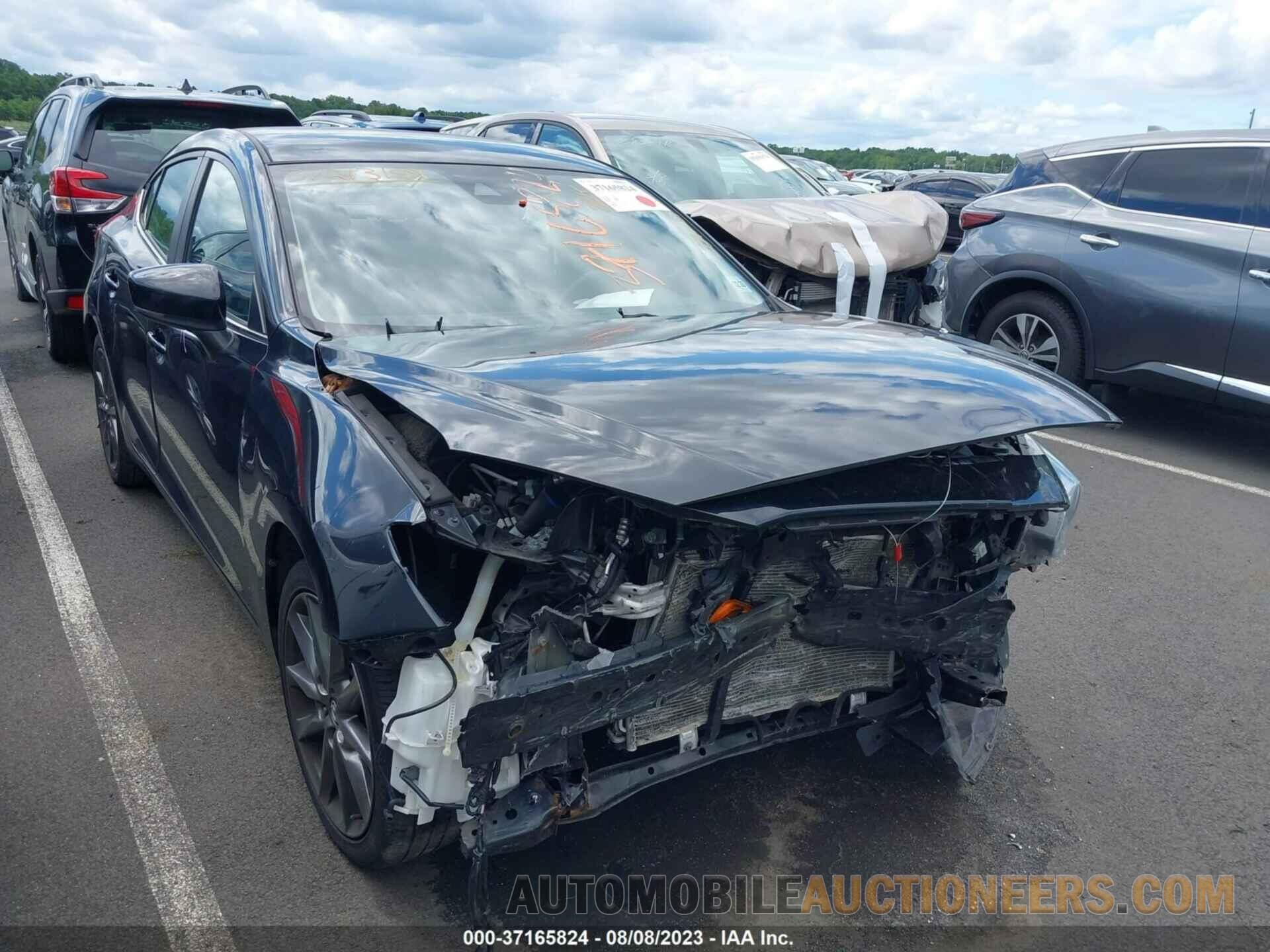 3MZBN1V39JM258984 MAZDA MAZDA3 4-DOOR 2018