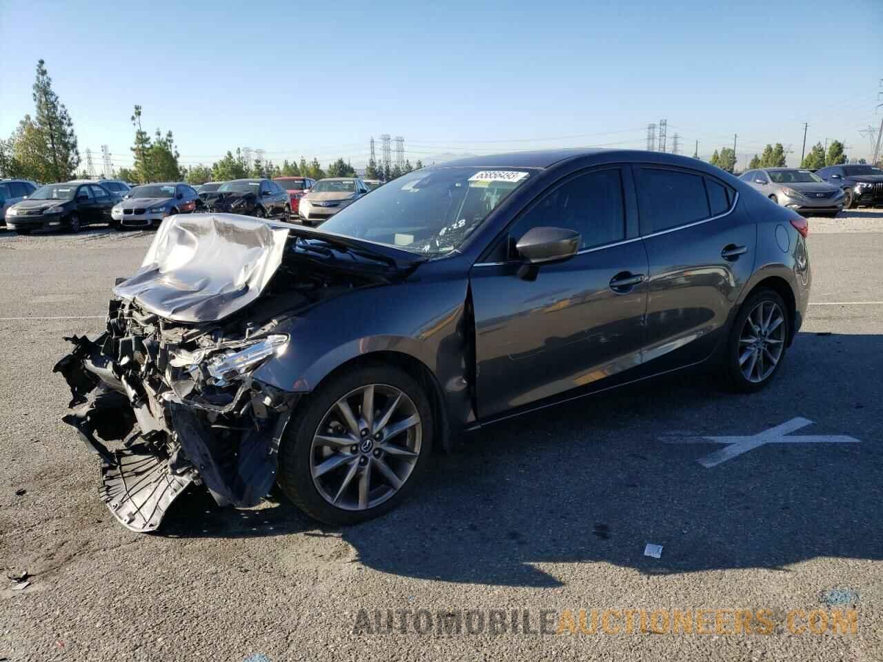 3MZBN1V39JM272111 MAZDA 3 2018