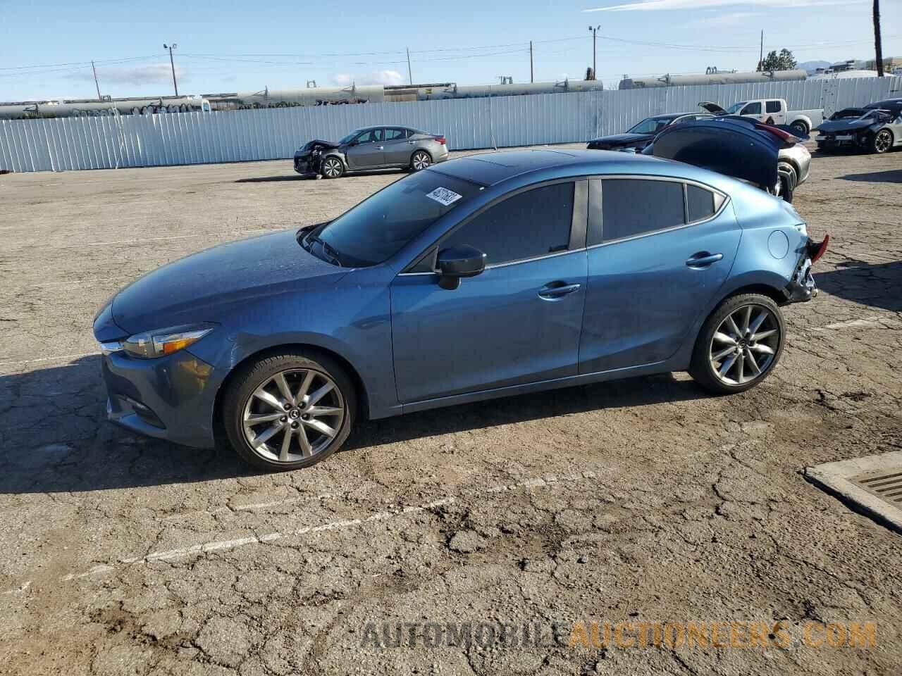 3MZBN1V3XJM189402 MAZDA 3 2018