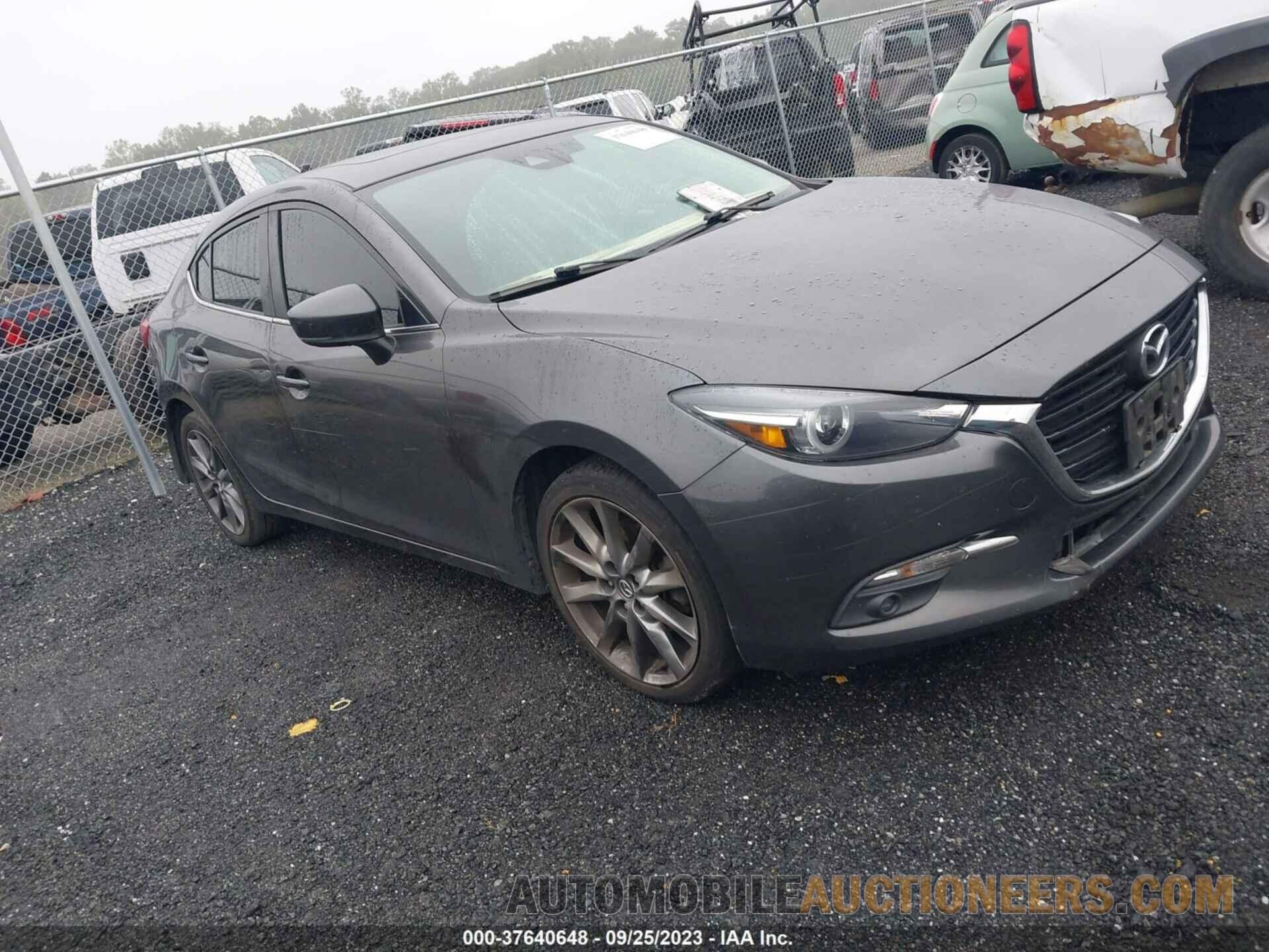 3MZBN1W30JM163468 MAZDA 3 2018