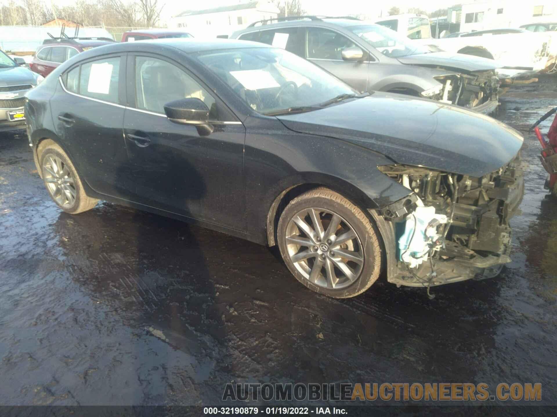 3MZBN1W33JM226403 MAZDA MAZDA3 2018