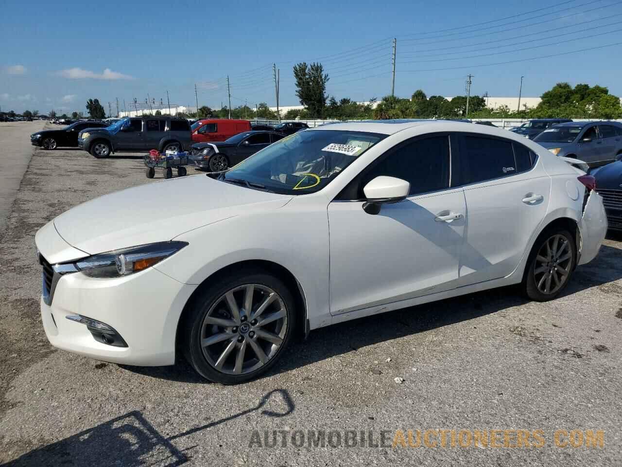 3MZBN1W33JM249034 MAZDA 3 2018