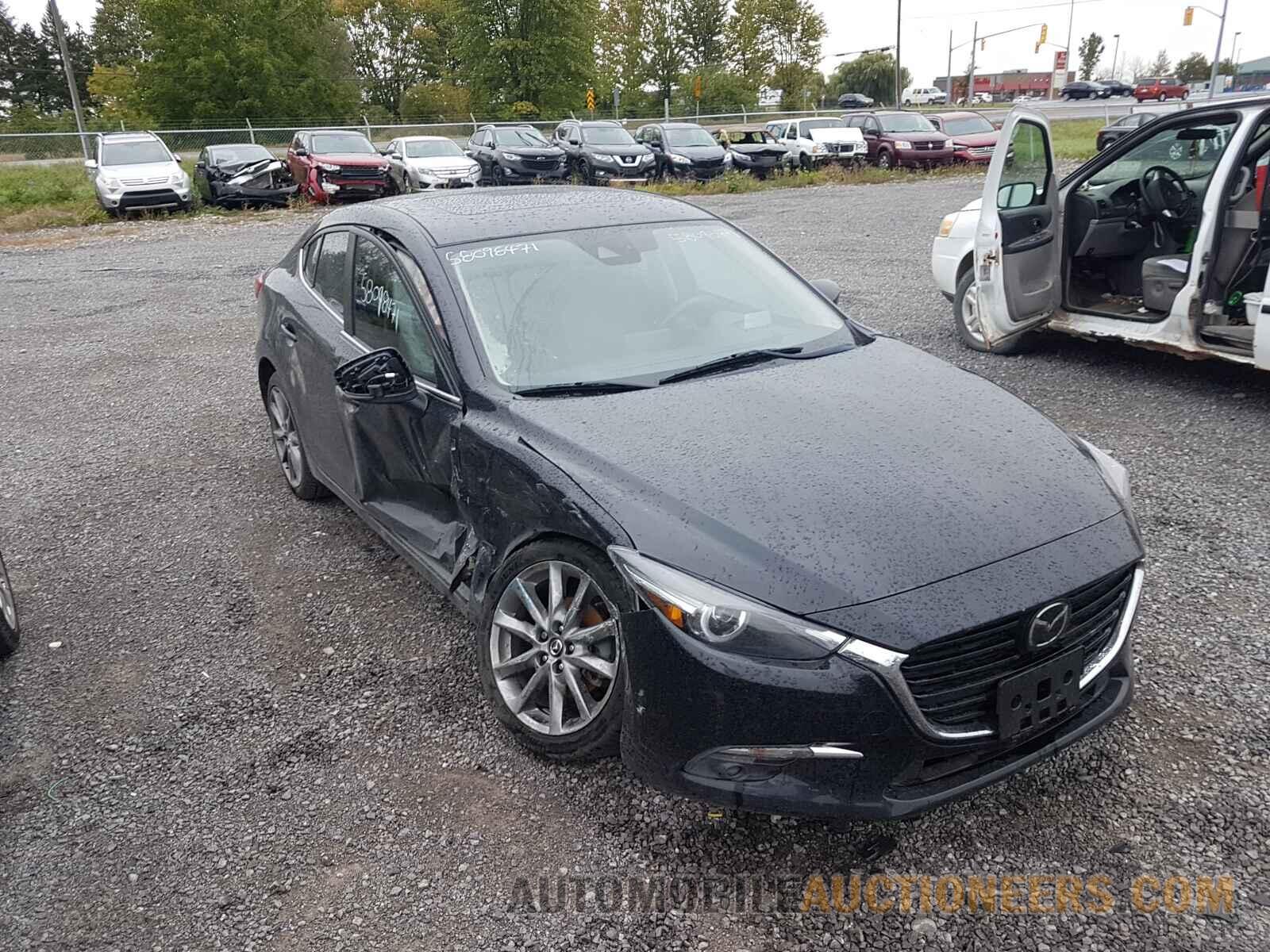 3MZBN1W37JM195785 MAZDA 3 2018