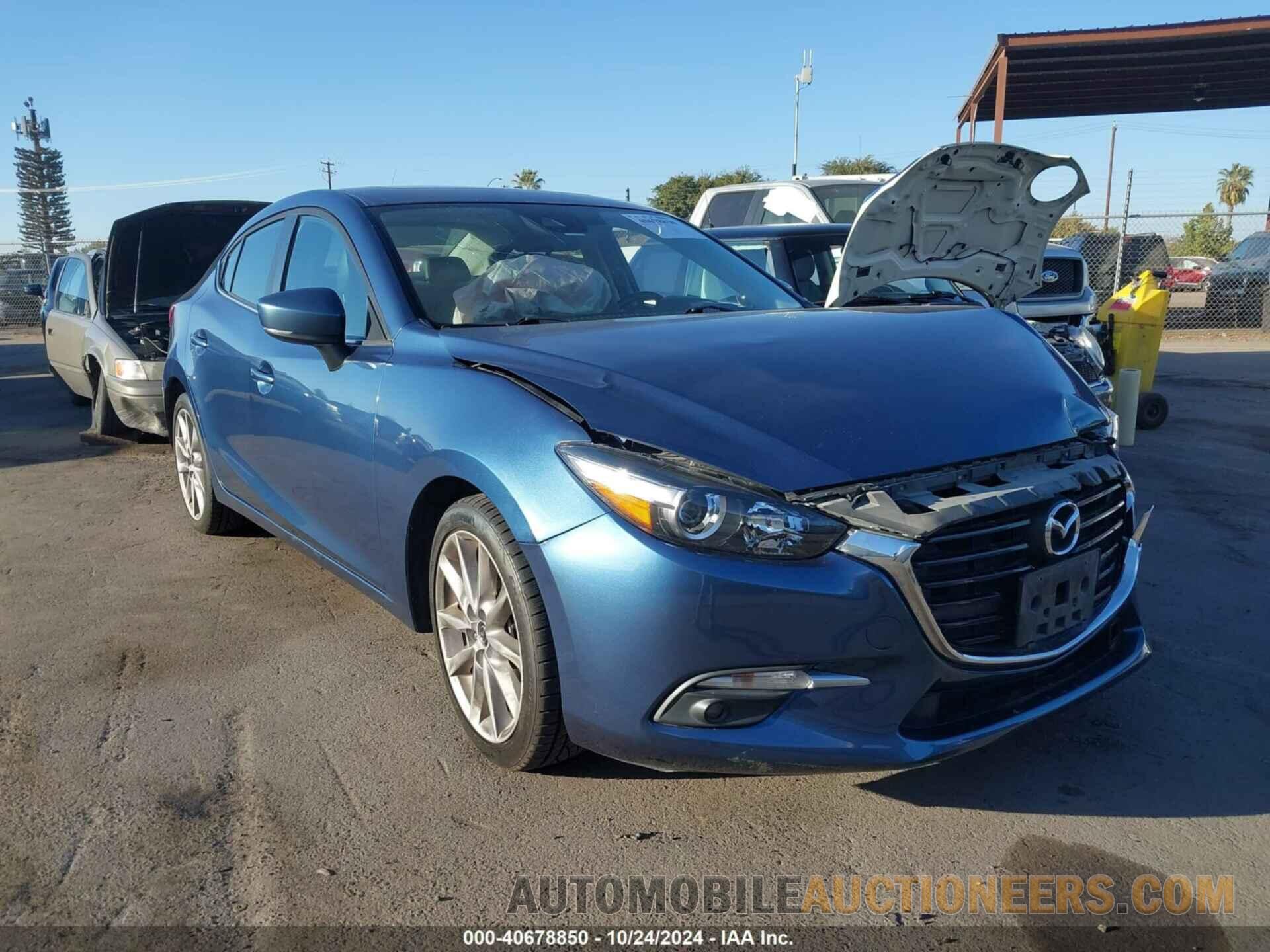 3MZBN1W38HM141079 MAZDA MAZDA3 2017