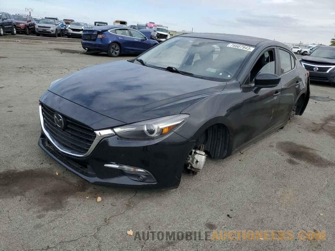 3MZBN1W38JM177330 MAZDA 3 2018