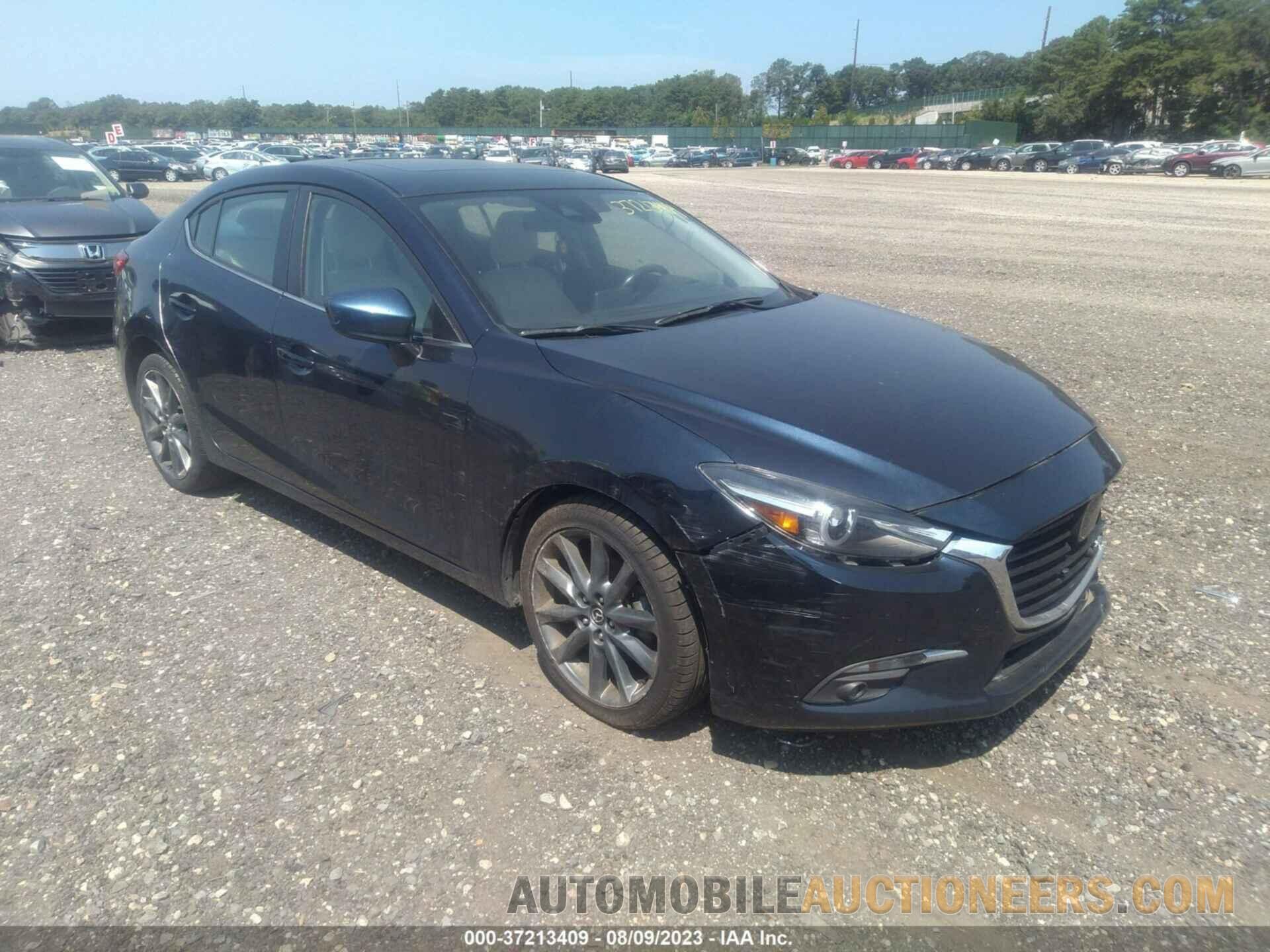 3MZBN1W3XJM263335 MAZDA MAZDA3 4-DOOR 2018