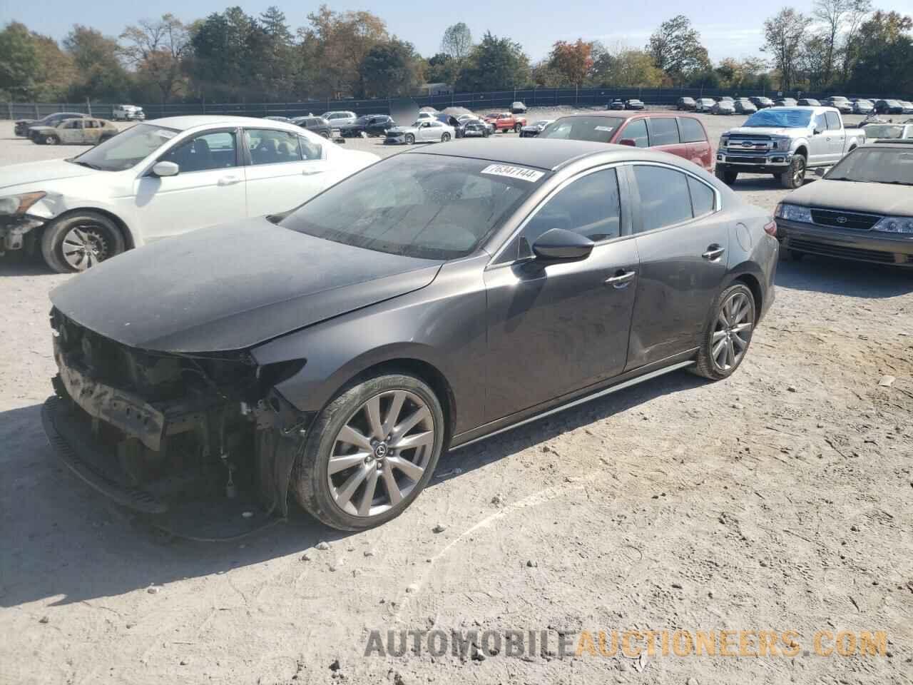 3MZBPADLXKM107178 MAZDA 3 2019