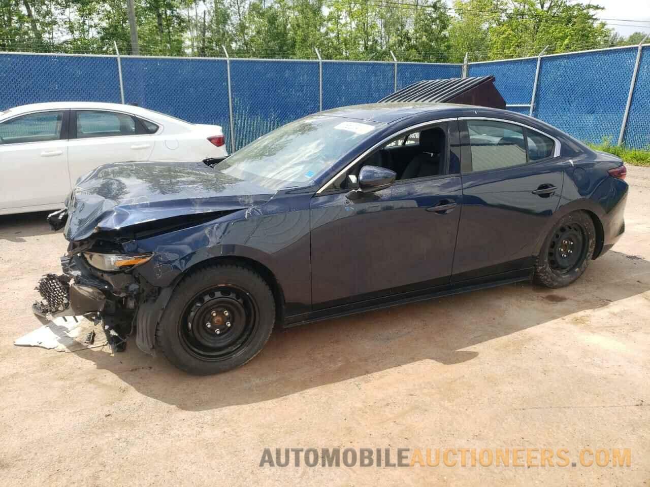 3MZBPADM8KM104823 MAZDA 3 2019