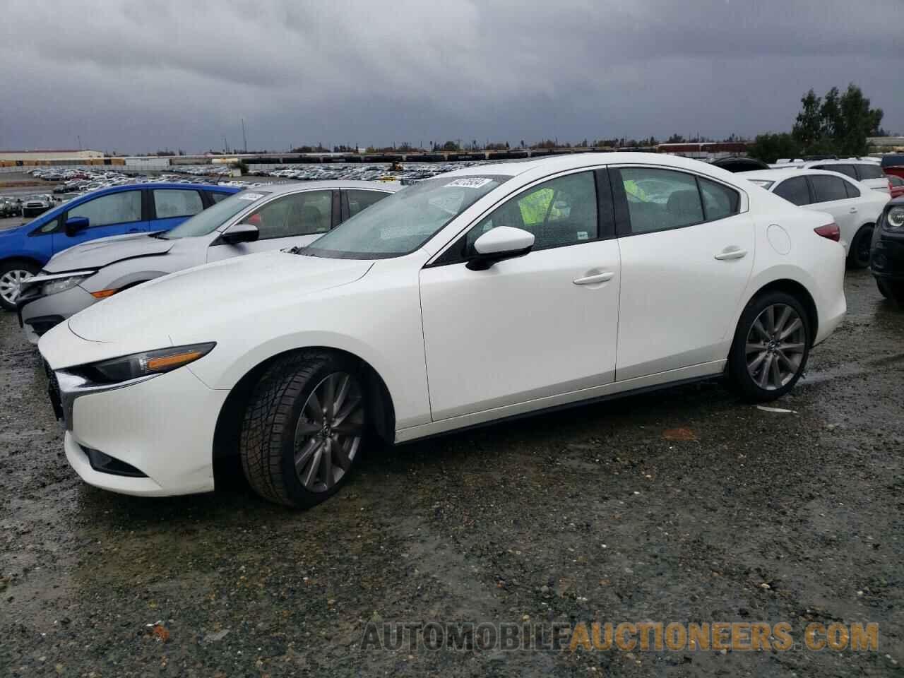 3MZBPAEM7KM102267 MAZDA 3 2019