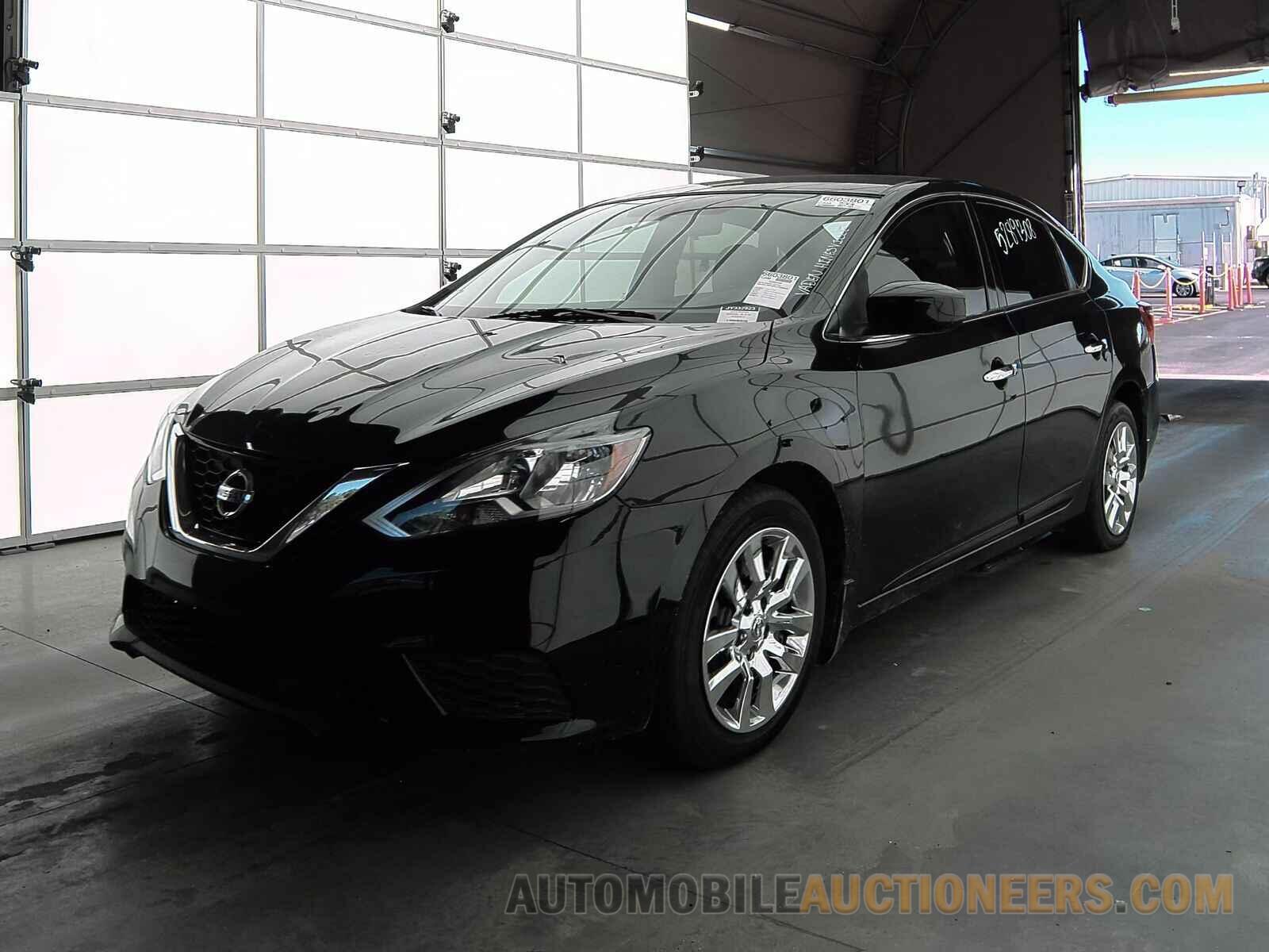 3N1AB7AP0JY332923 Nissan Sentra 2018