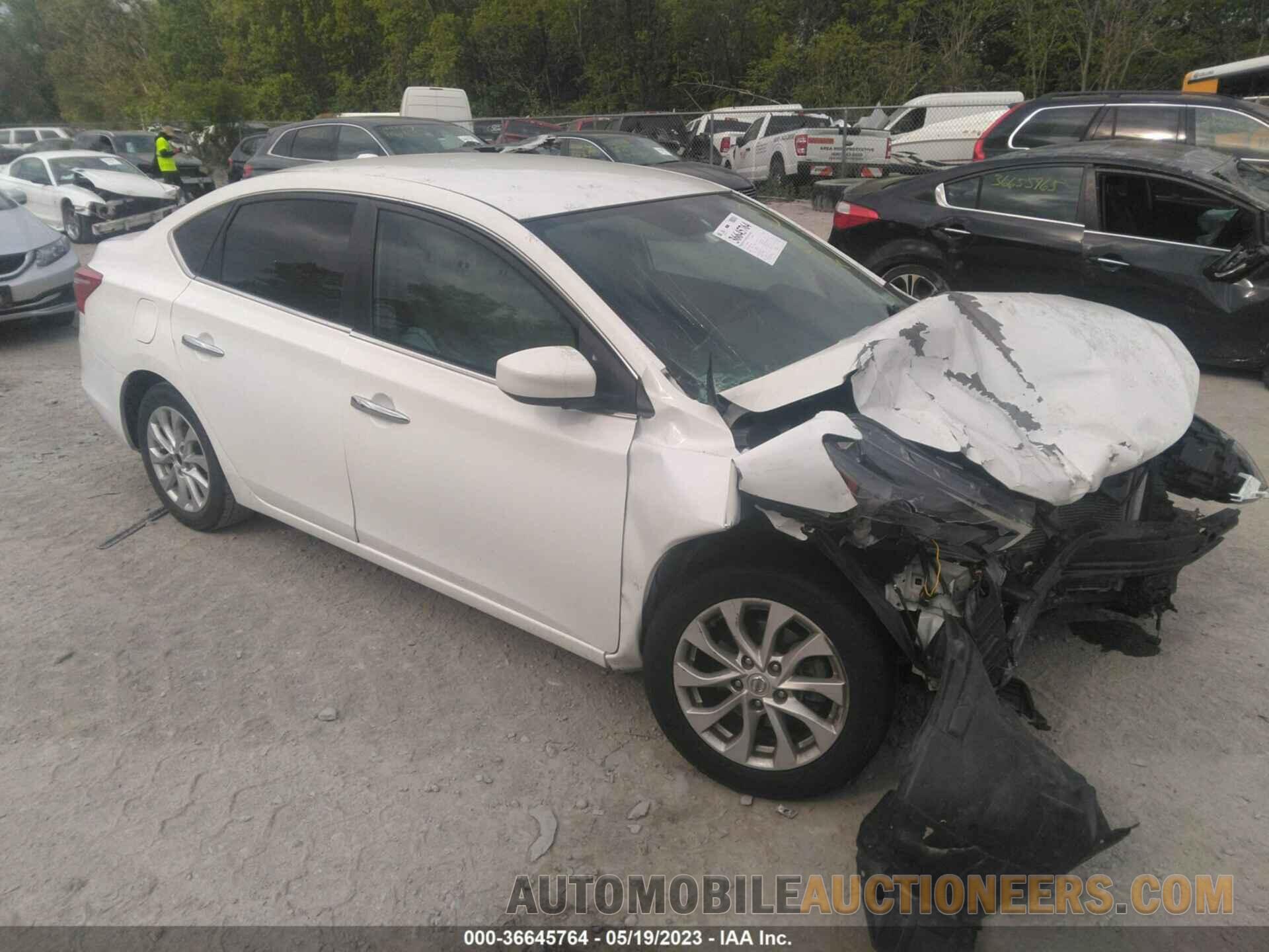 3N1AB7AP1JL633648 NISSAN SENTRA 2018