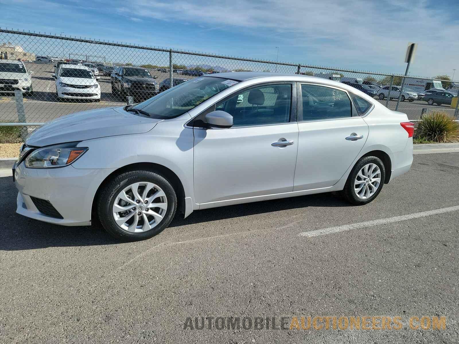 3N1AB7AP1JL638266 Nissan Sentra 2018