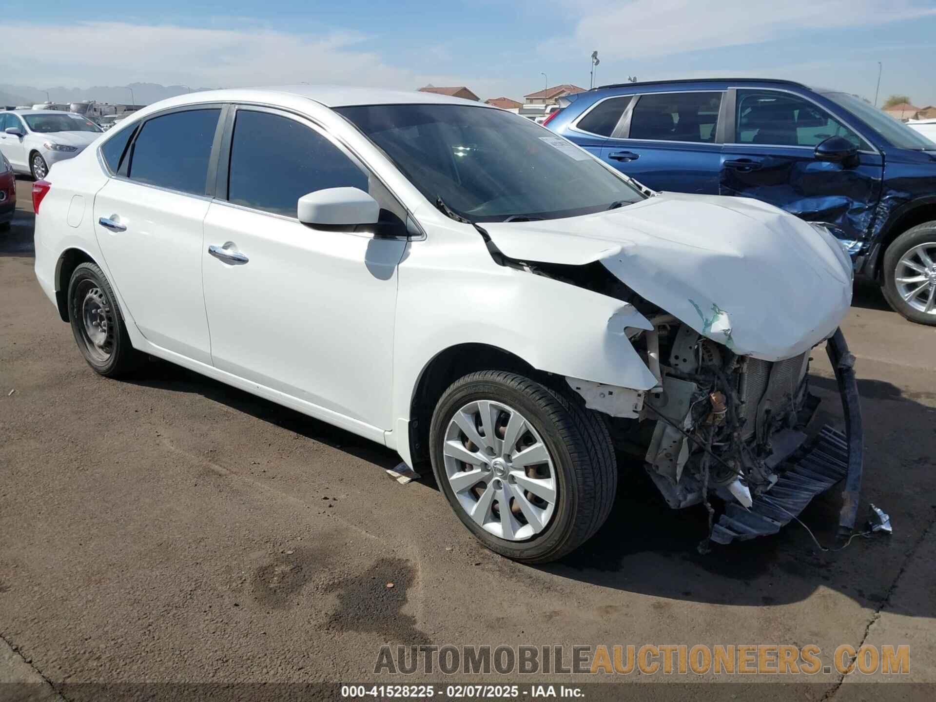 3N1AB7AP2HY218335 NISSAN SENTRA 2017