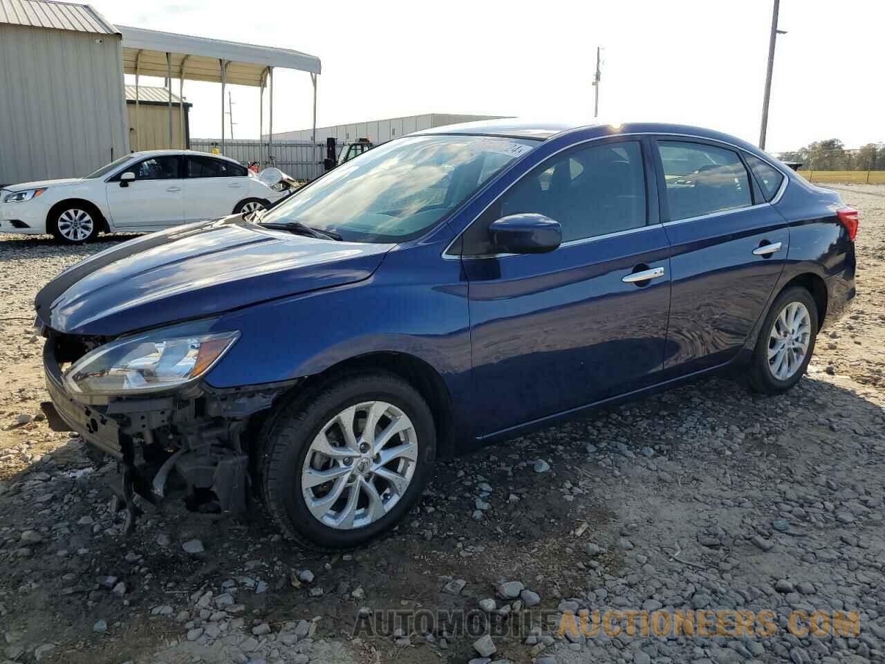 3N1AB7AP2JL640365 NISSAN SENTRA 2018