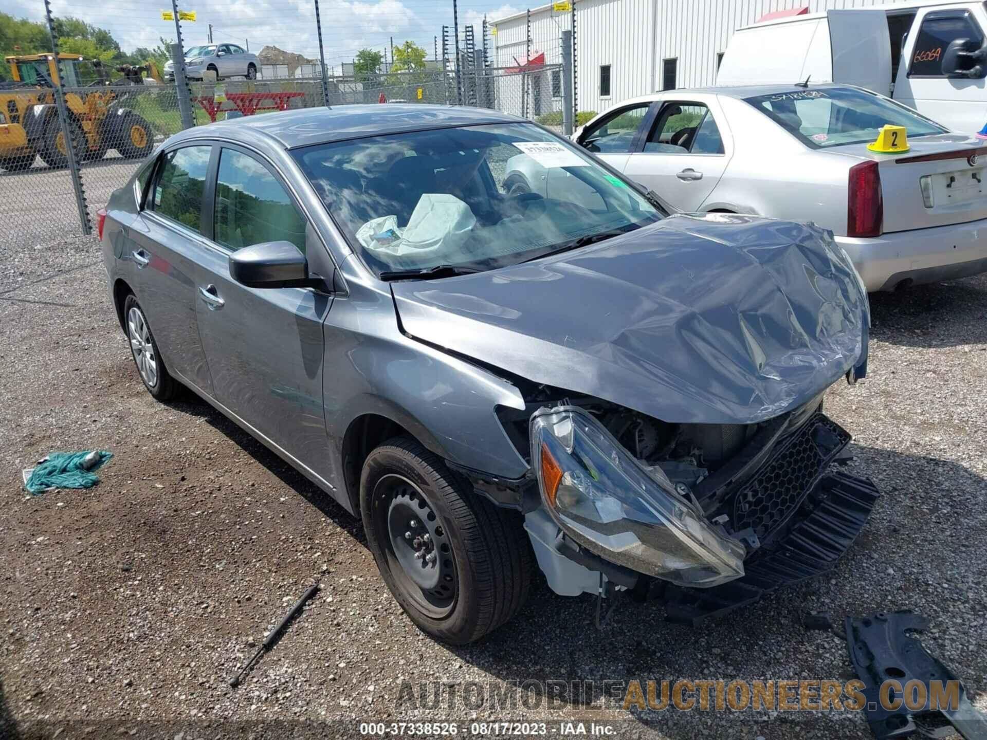 3N1AB7AP2JY240762 NISSAN SENTRA 2018